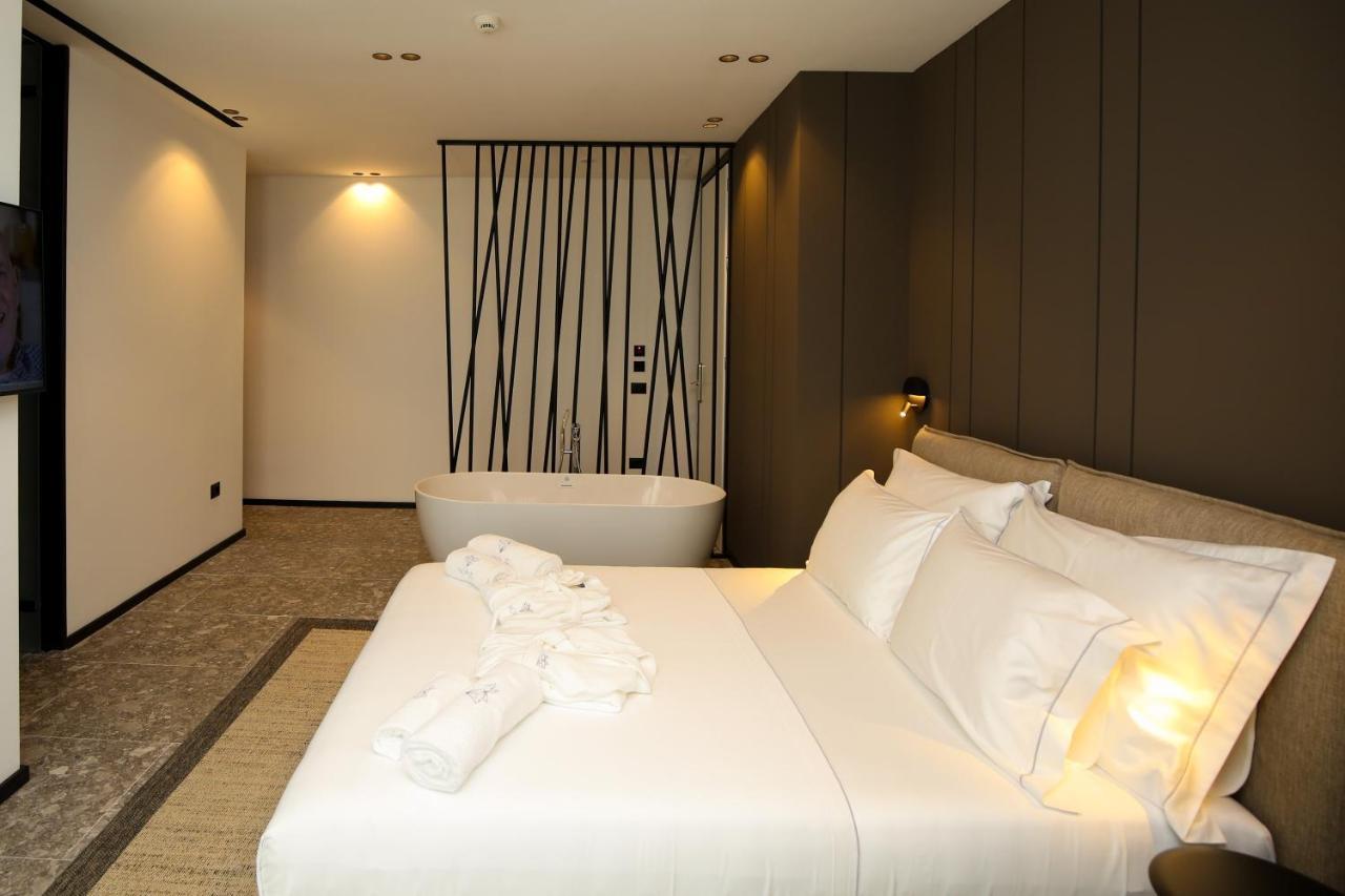 Nobus & Hotel Radhime